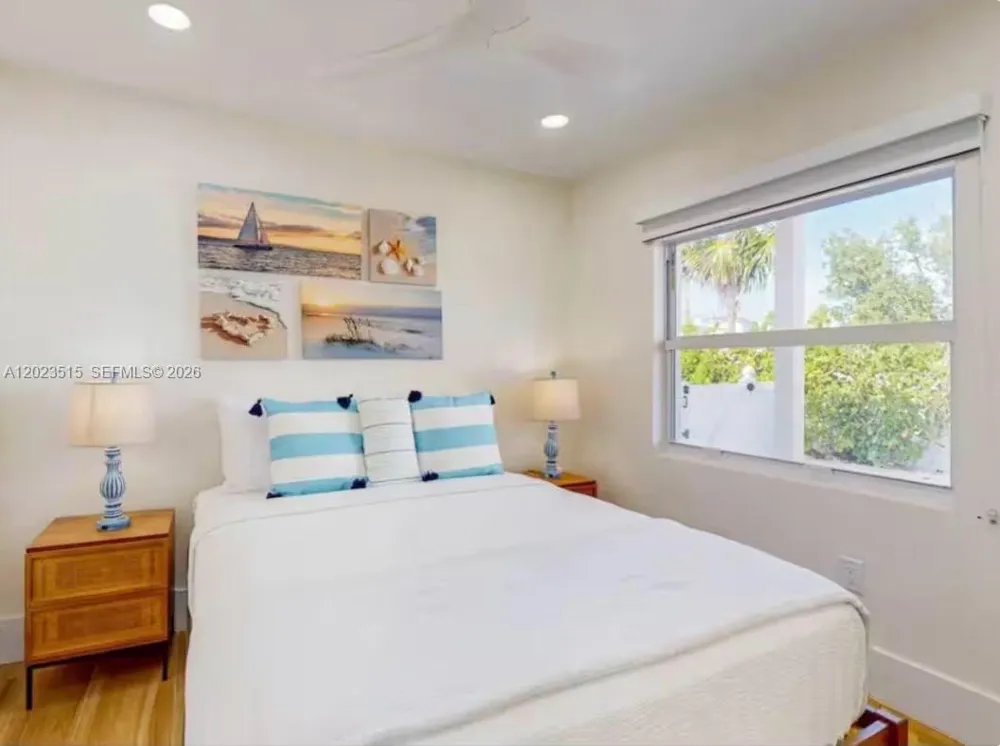 128 La Paloma Rd Key Largo, FL 33037