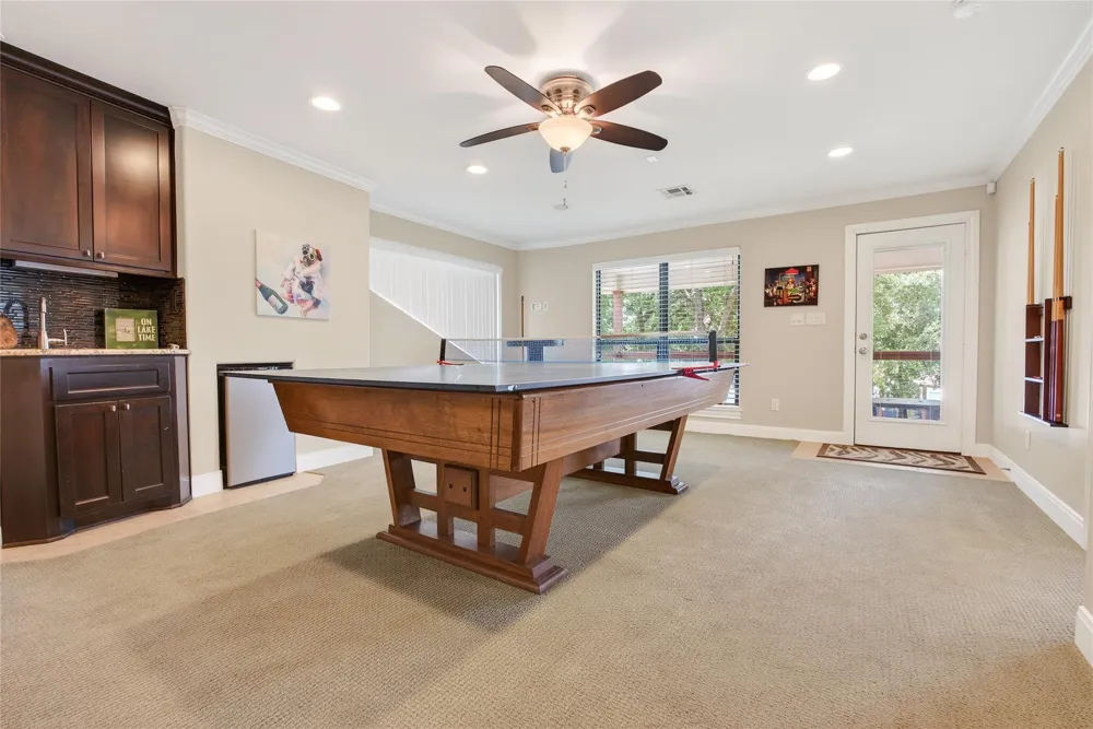 495 Wildwood Drive Onalaska, TX 77360