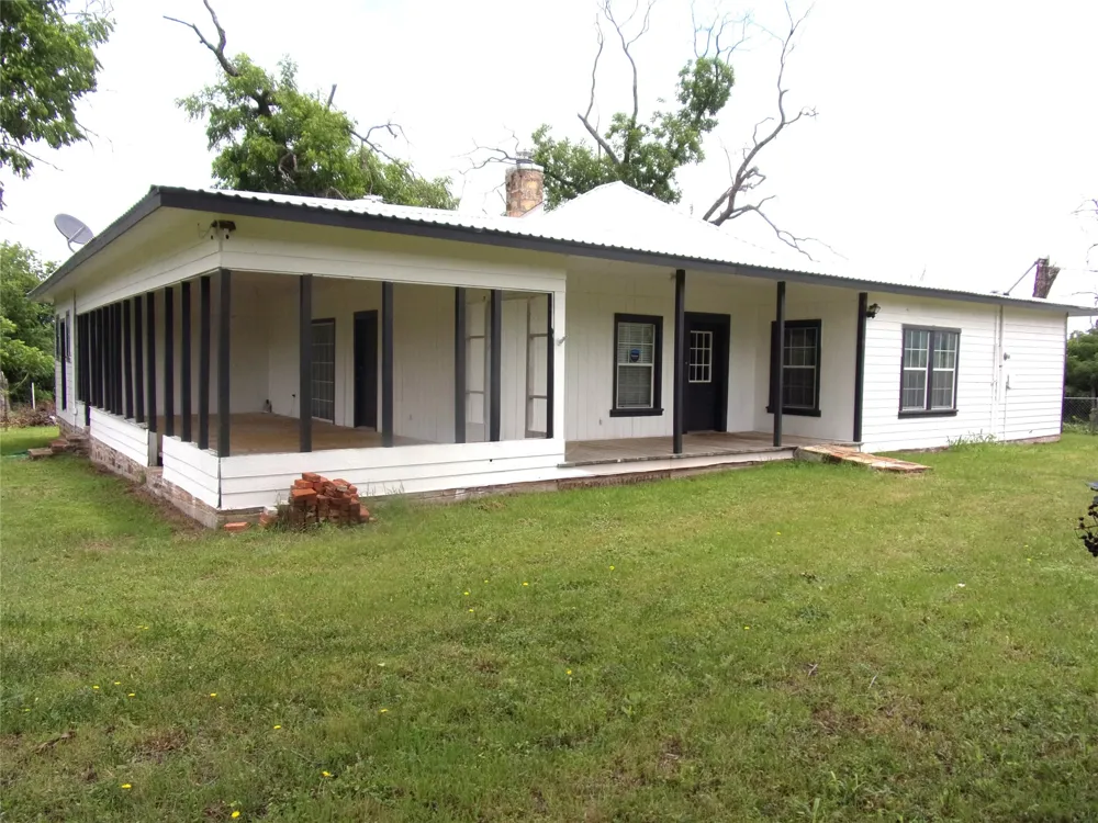 355 County Road 104 San Saba, TX 76877