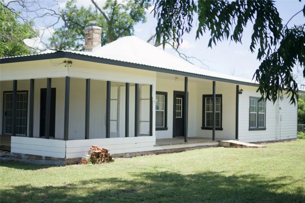 355 County Road 104 San Saba, TX 76877