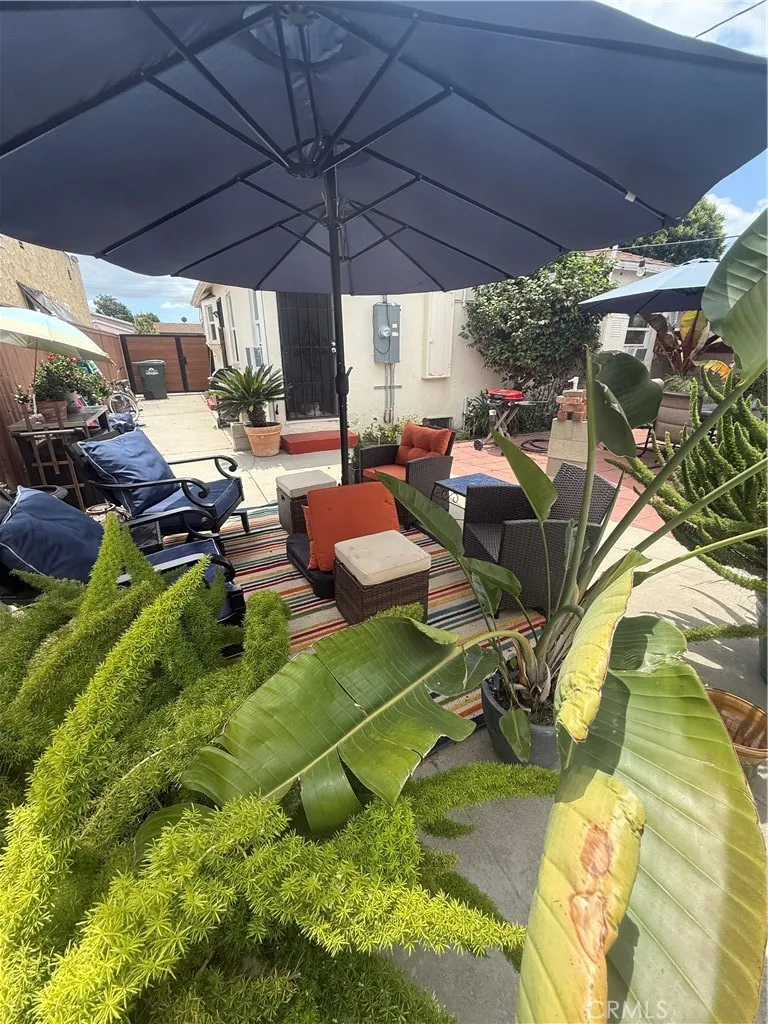 2647 Kansas South Gate, CA 90280