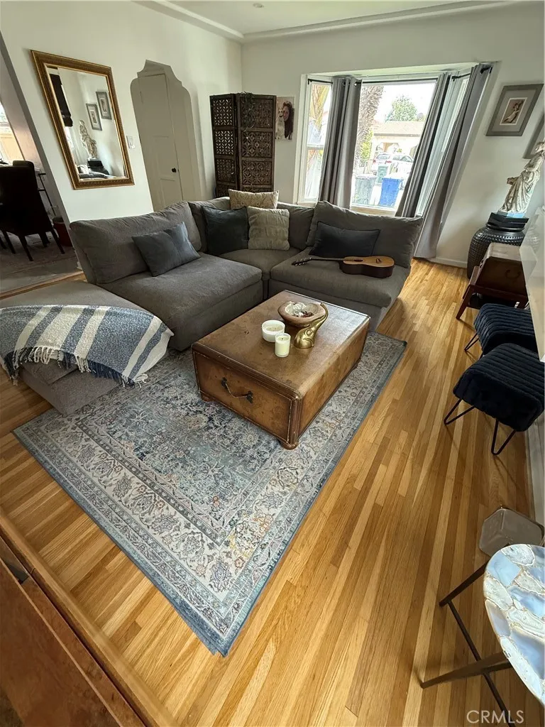2647 Kansas South Gate, CA 90280