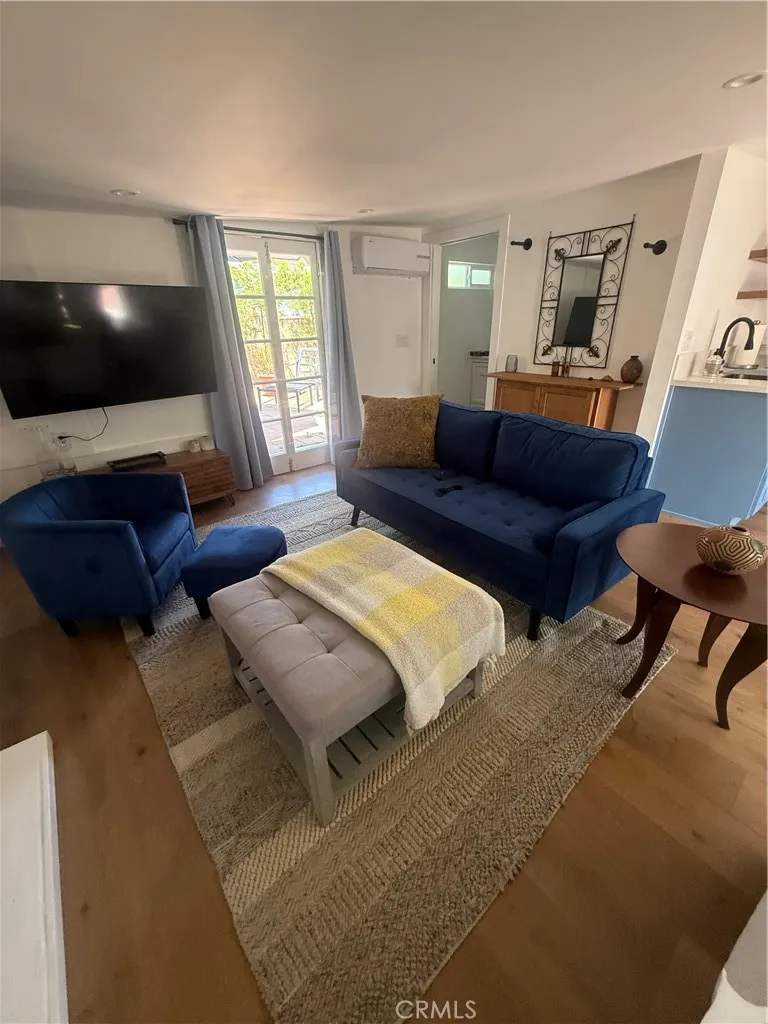 2647 Kansas South Gate, CA 90280