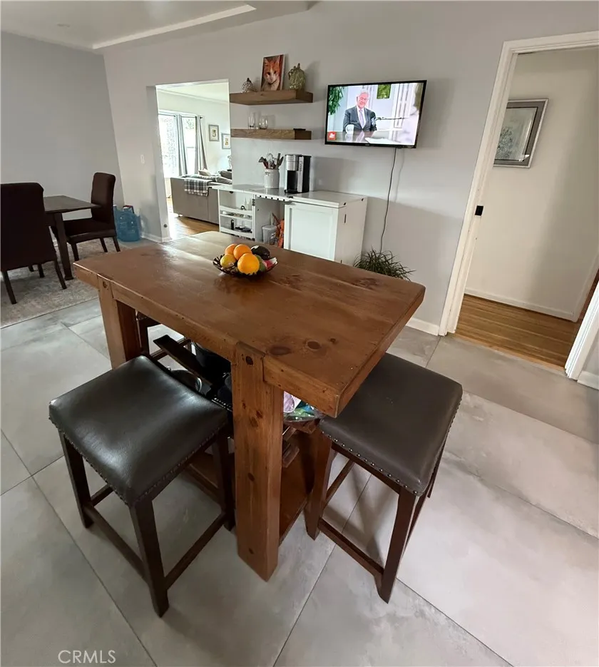 2647 Kansas South Gate, CA 90280