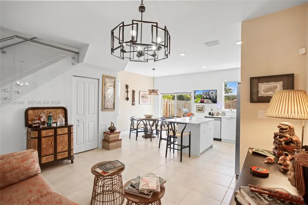 12317 NW 23rd Ct Miami, FL 33167