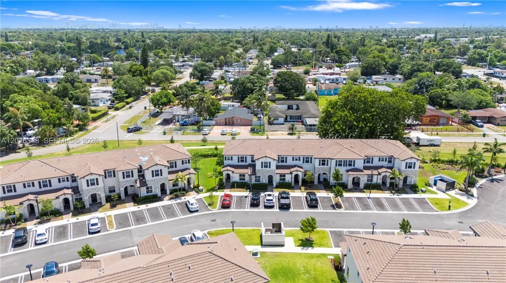 12317 NW 23rd Ct Miami, FL 33167