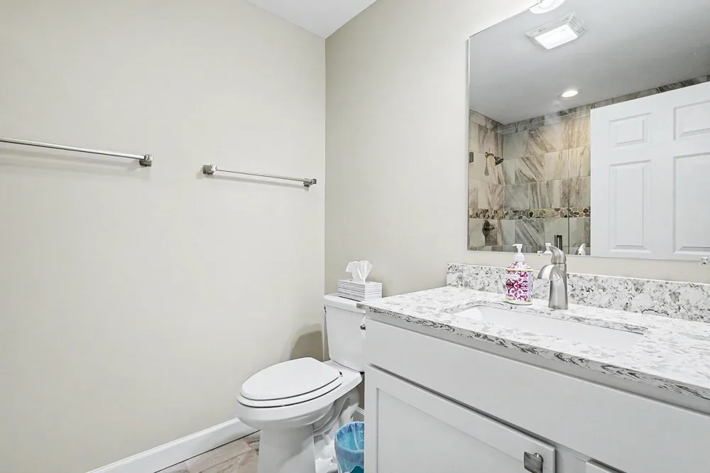 2006 Lake Avenue North Muskegon City, MI 49445