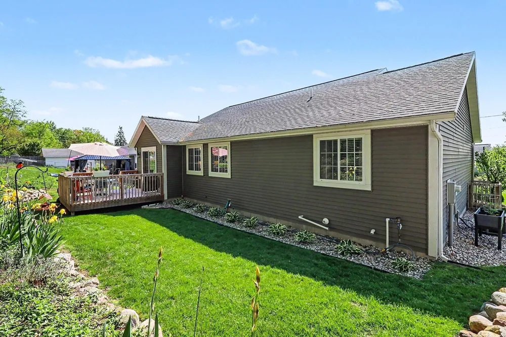 2006 Lake Avenue North Muskegon City, MI 49445