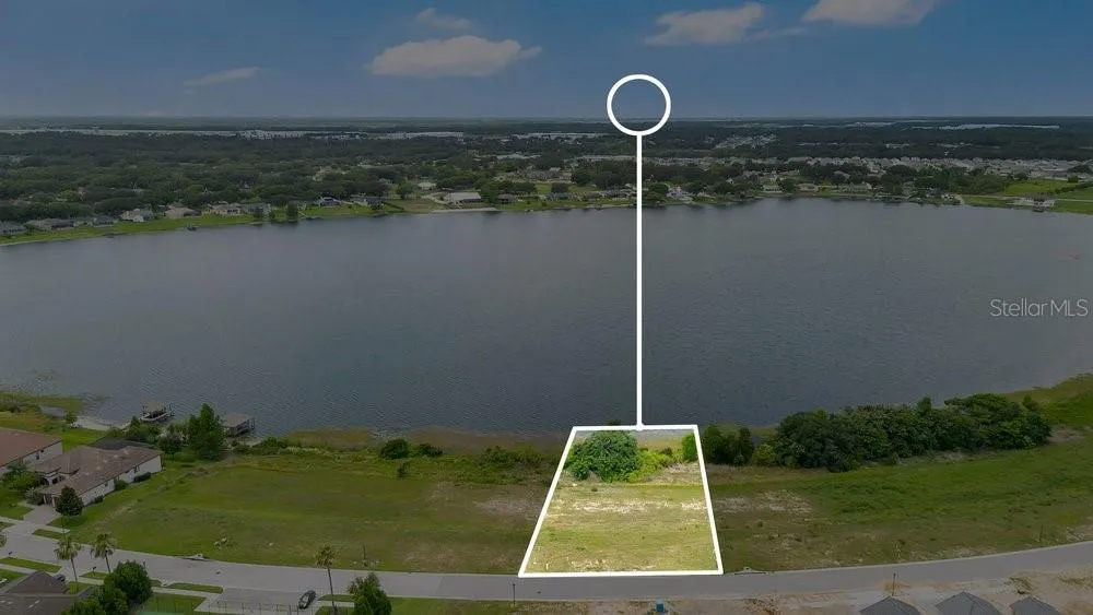 4265 JULIANA LAKE DRIVE Auburndale, FL 33823