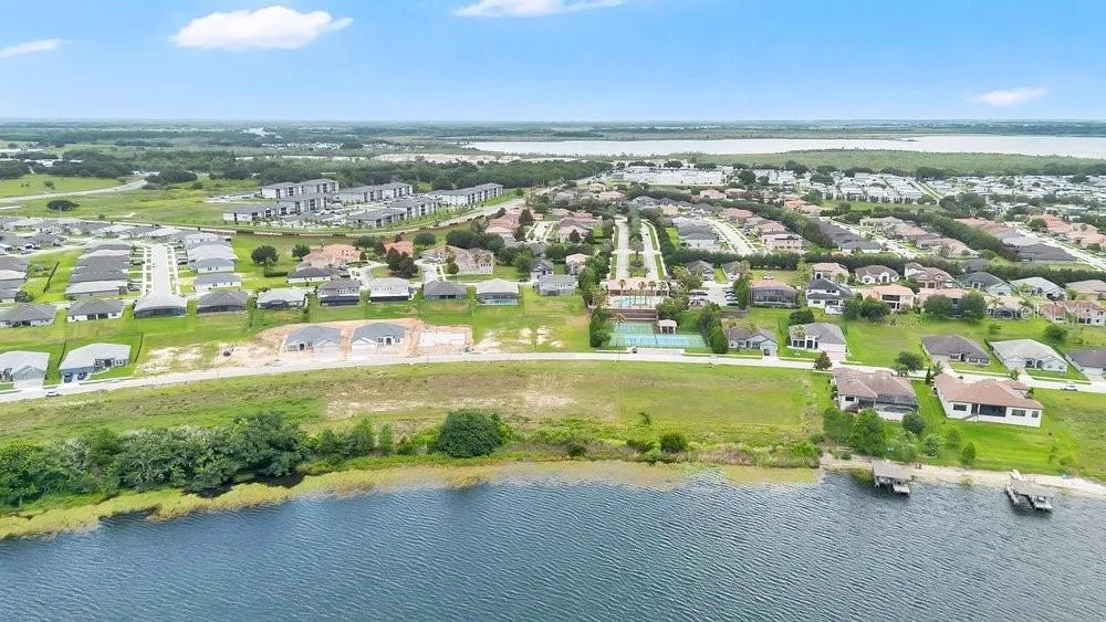 4265 JULIANA LAKE DRIVE Auburndale, FL 33823