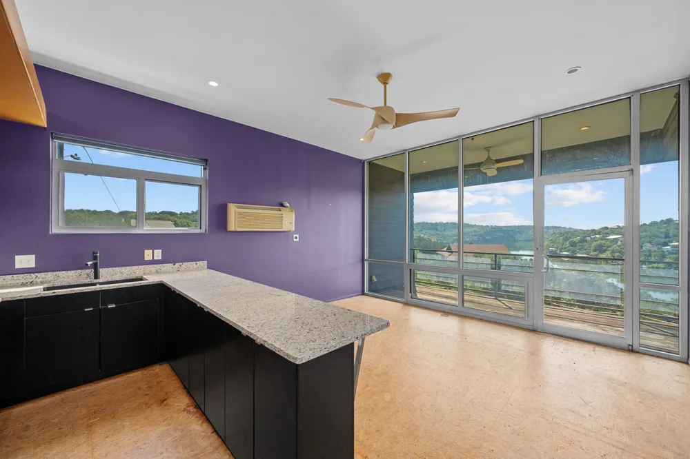 401 Crestview Drive Marble Falls, TX 78654