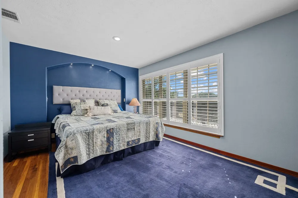 401 Crestview Drive Marble Falls, TX 78654
