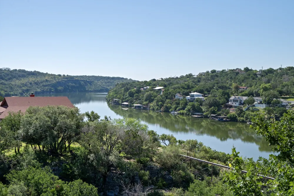 401 Crestview Drive Marble Falls, TX 78654