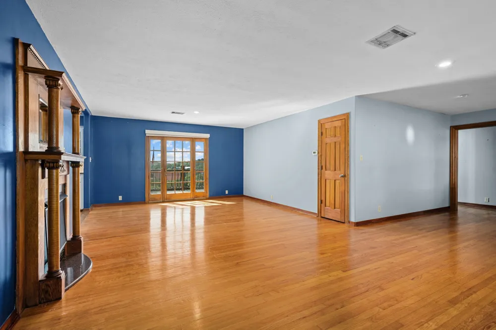 401 Crestview Drive Marble Falls, TX 78654