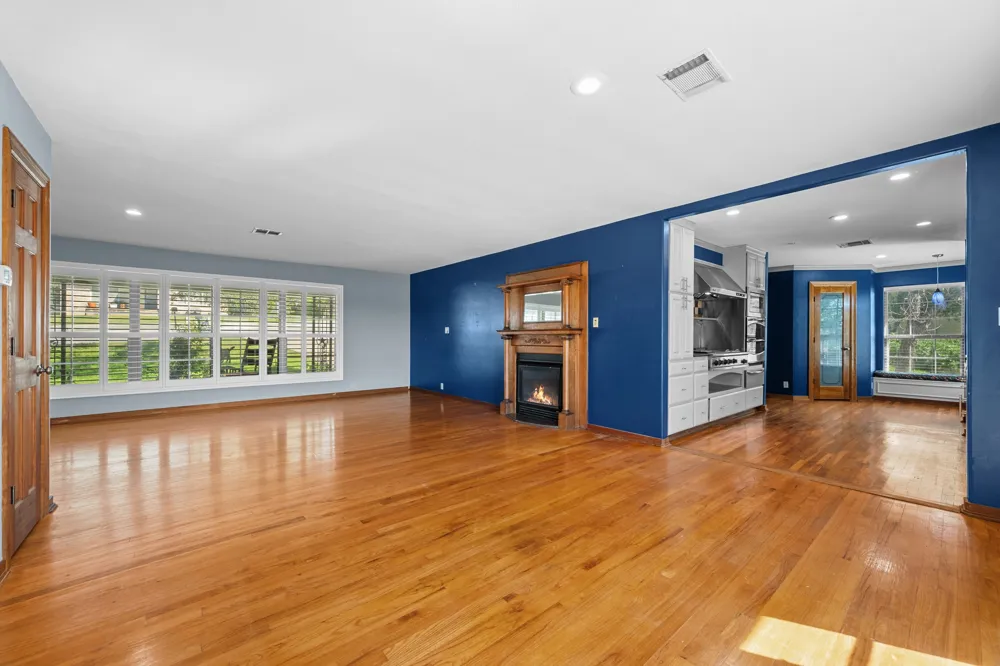 401 Crestview Drive Marble Falls, TX 78654
