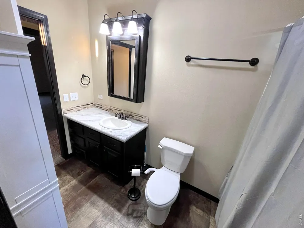 892 Stratton Park Road Bellvue, CO 80512