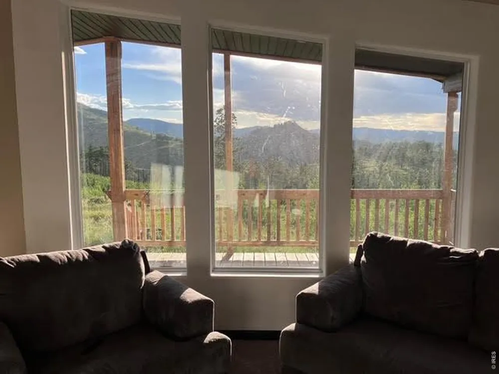 892 Stratton Park Road Bellvue, CO 80512
