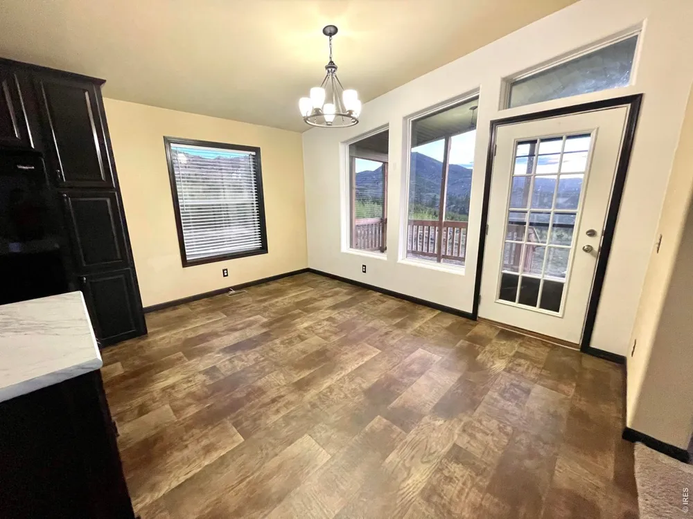 892 Stratton Park Road Bellvue, CO 80512