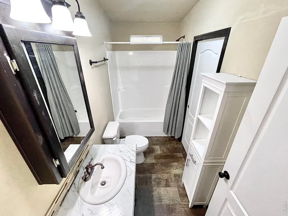 892 Stratton Park Road Bellvue, CO 80512