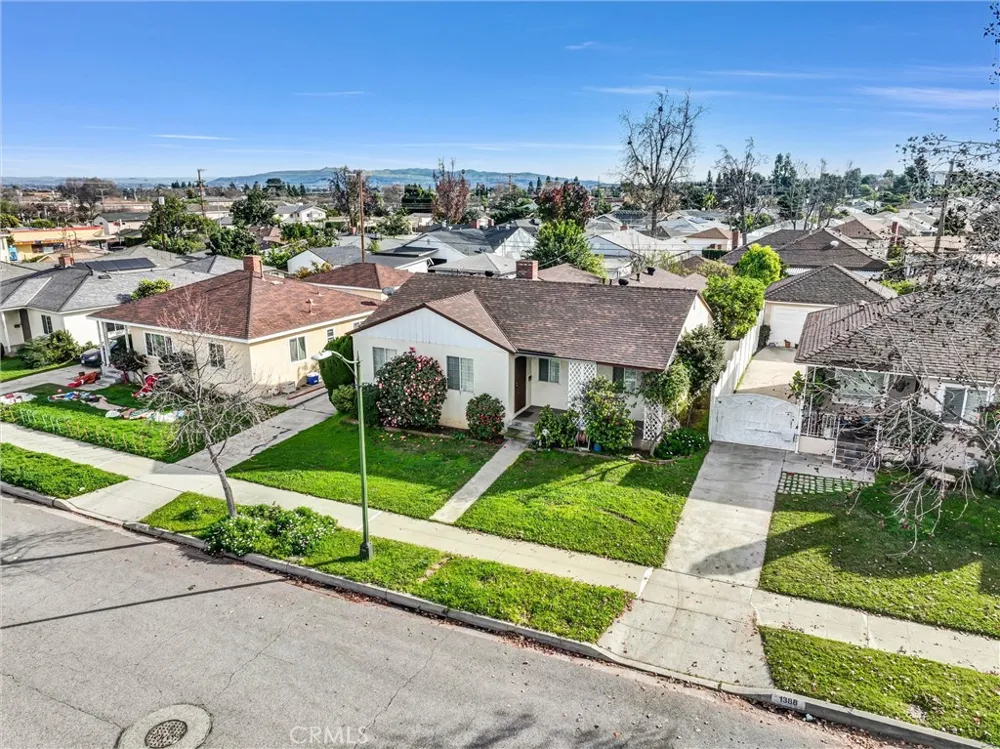 1404 Violeta Alhambra, CA 91801