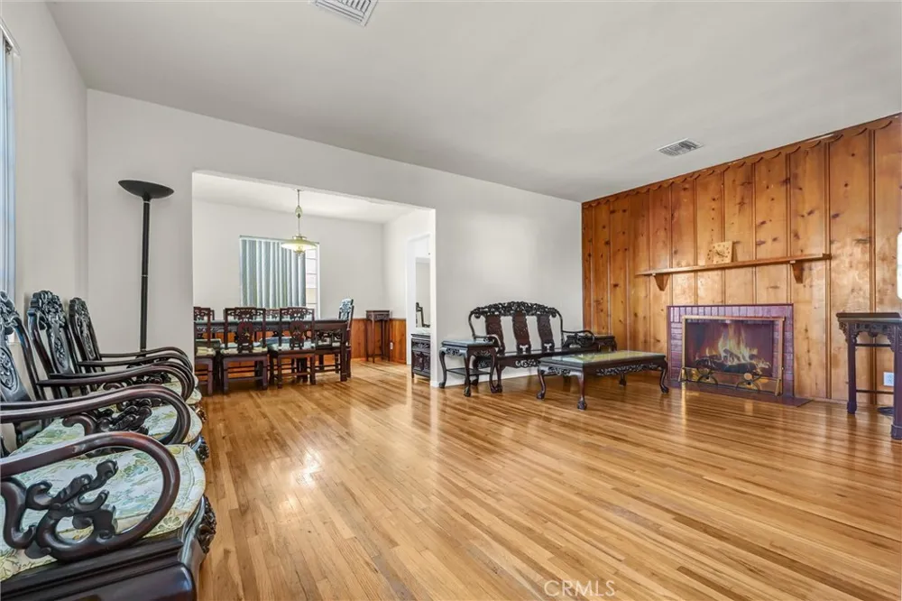 1404 Violeta Alhambra, CA 91801
