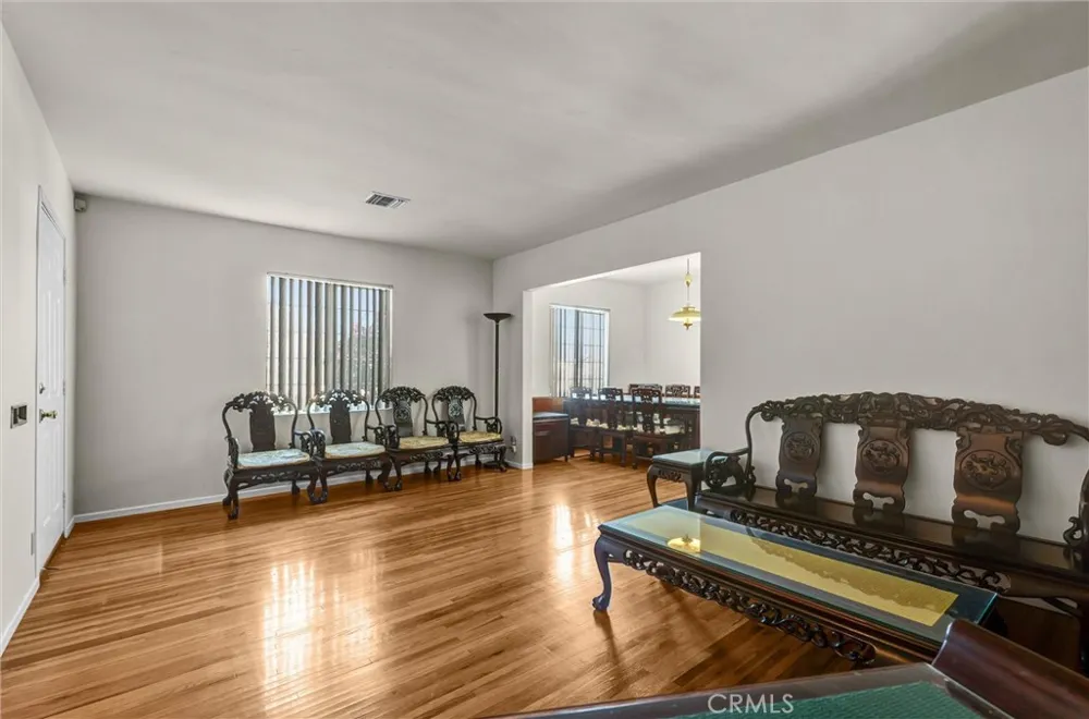 1404 Violeta Alhambra, CA 91801