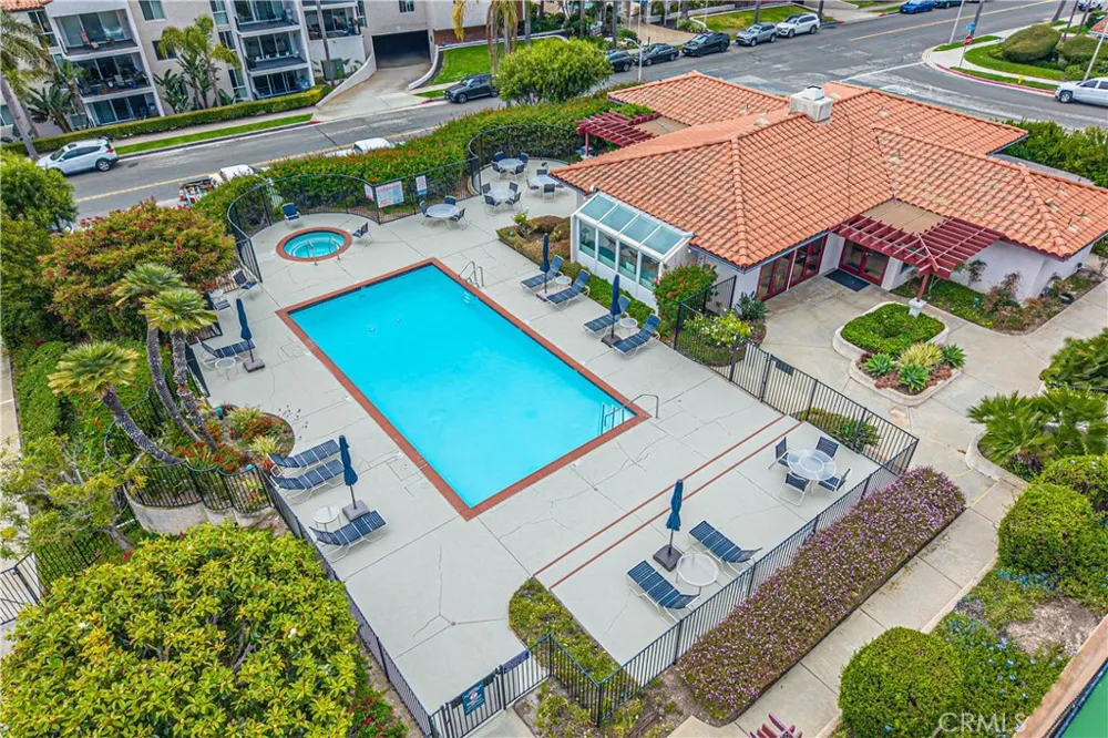 6527 Beachview Drive Rancho Palos Verdes, CA 90275