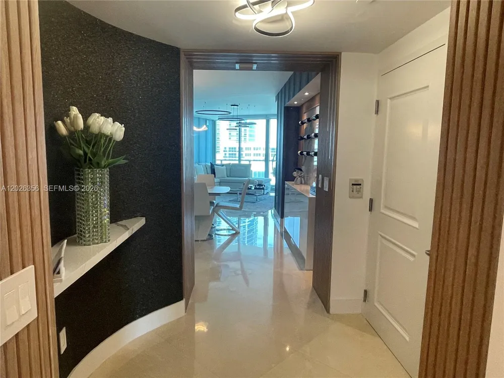 3101 S Ocean Dr #1707 Hollywood, FL 33019