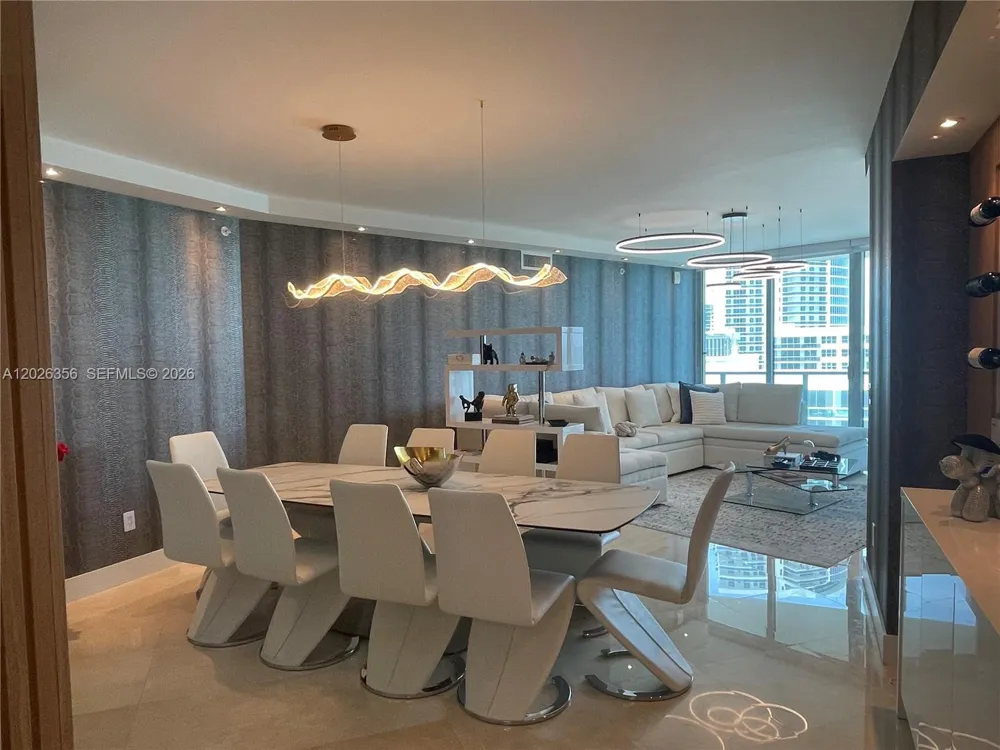 3101 S Ocean Dr #1707 Hollywood, FL 33019