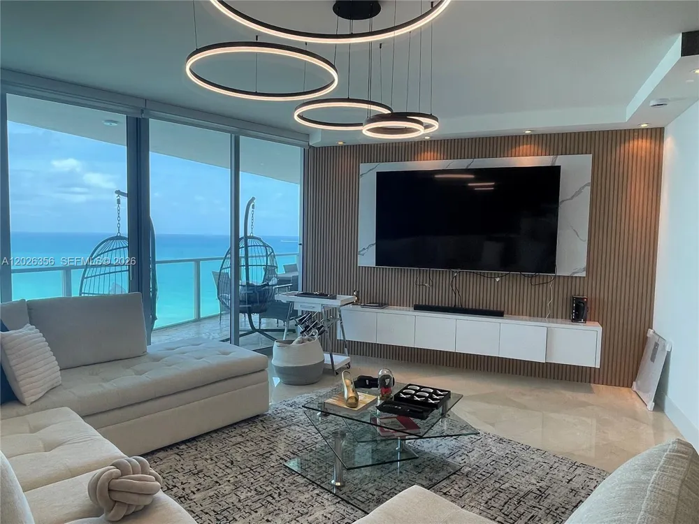 3101 S Ocean Dr #1707 Hollywood, FL 33019