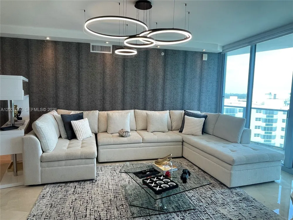 3101 S Ocean Dr #1707 Hollywood, FL 33019