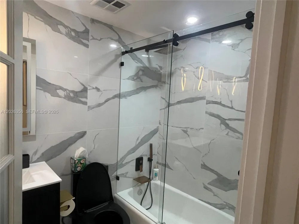 3101 S Ocean Dr #1707 Hollywood, FL 33019