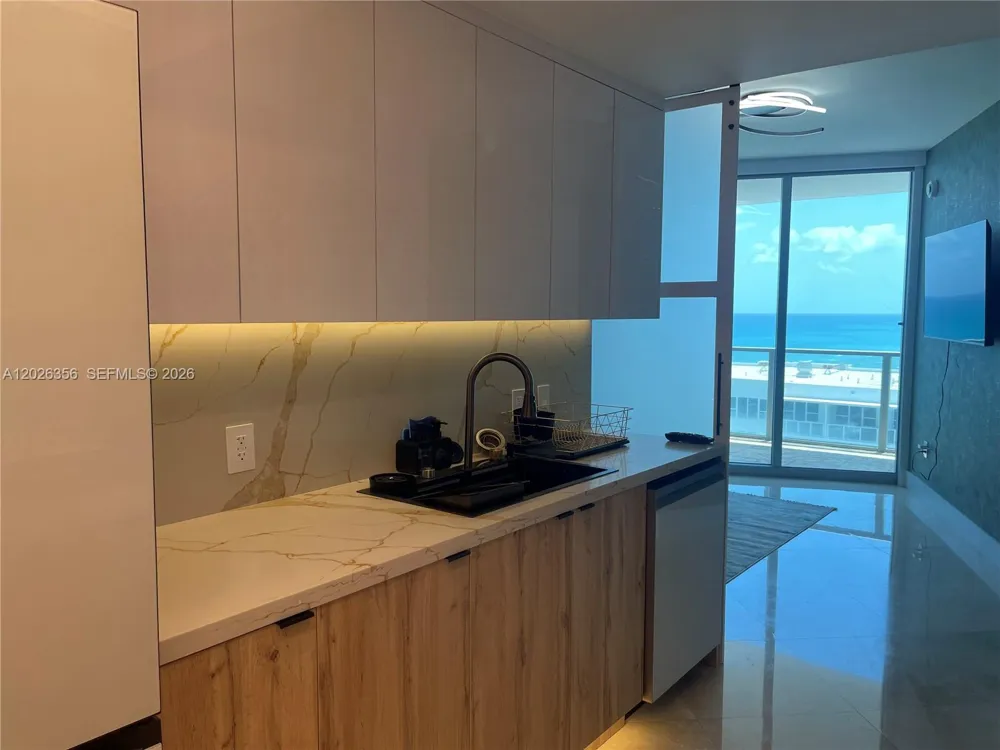 3101 S Ocean Dr #1707 Hollywood, FL 33019