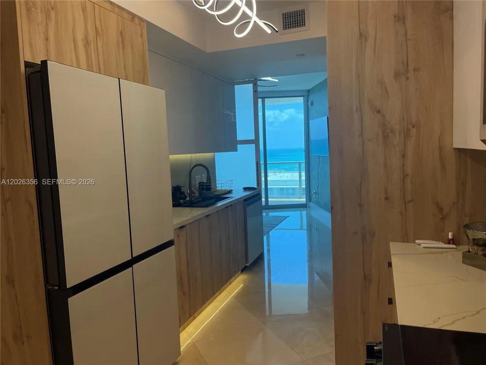 3101 S Ocean Dr #1707 Hollywood, FL 33019