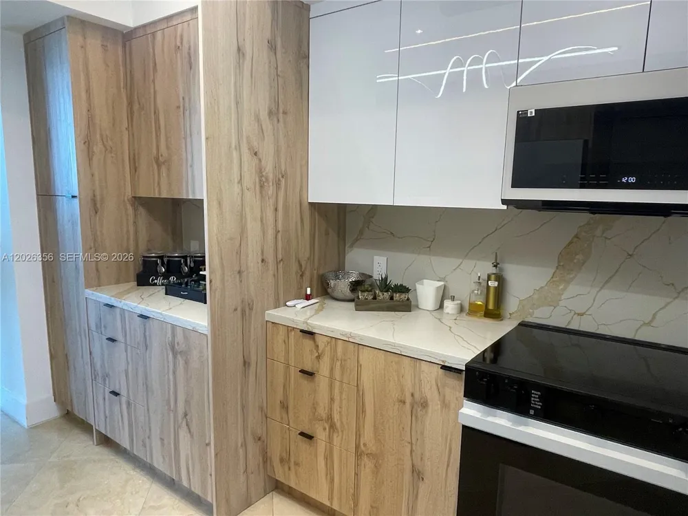 3101 S Ocean Dr #1707 Hollywood, FL 33019