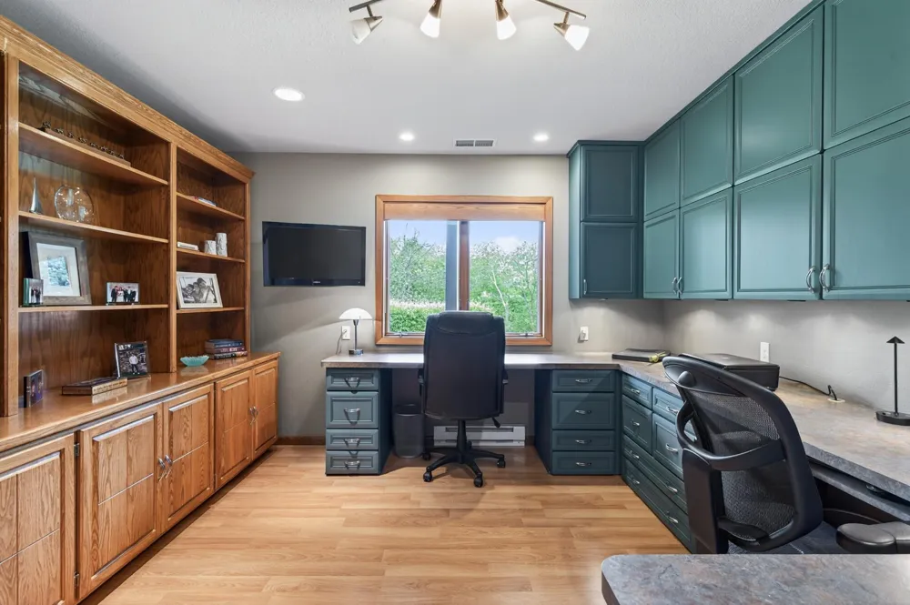 3251 W 173rd Street Jordan, MN 55352