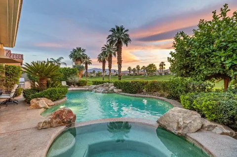 727 Arrowhead Drive