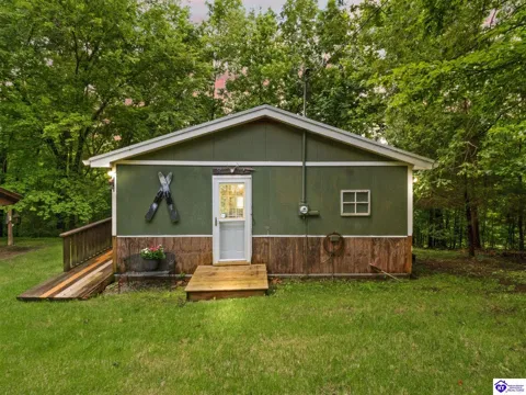 101 Hilltop Lane