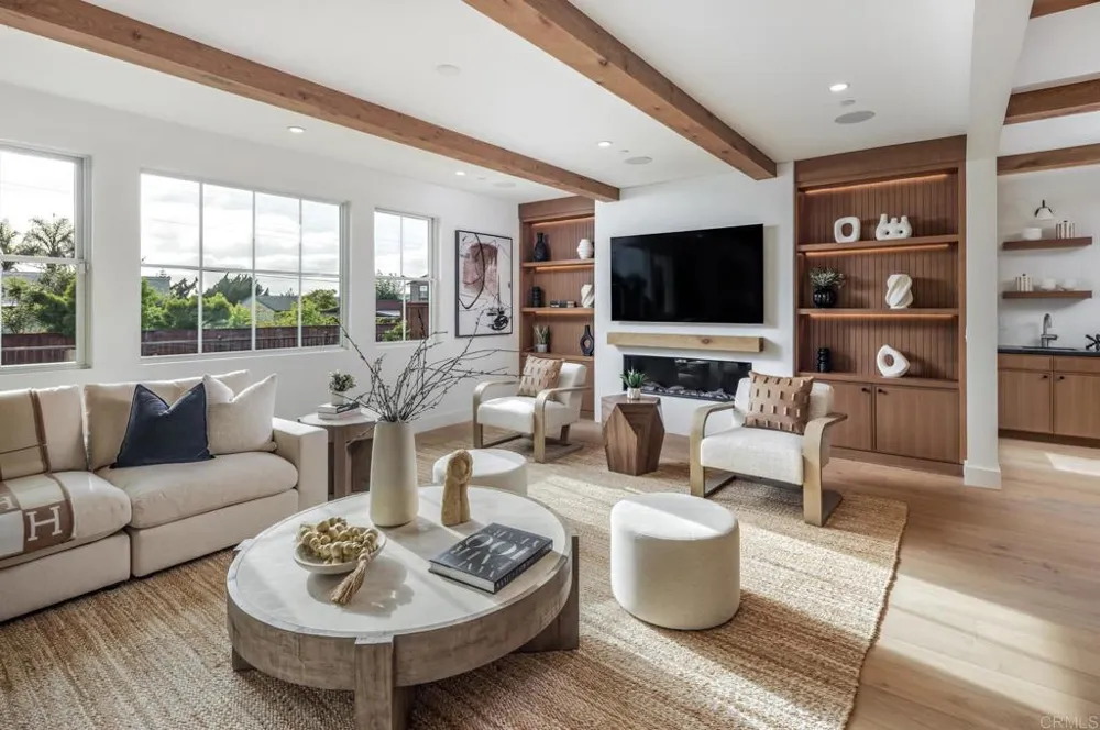 828 Conestoga Ct Encinitas, CA 92024