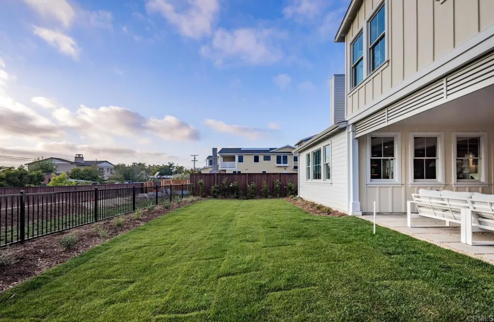 828 Conestoga Ct Encinitas, CA 92024
