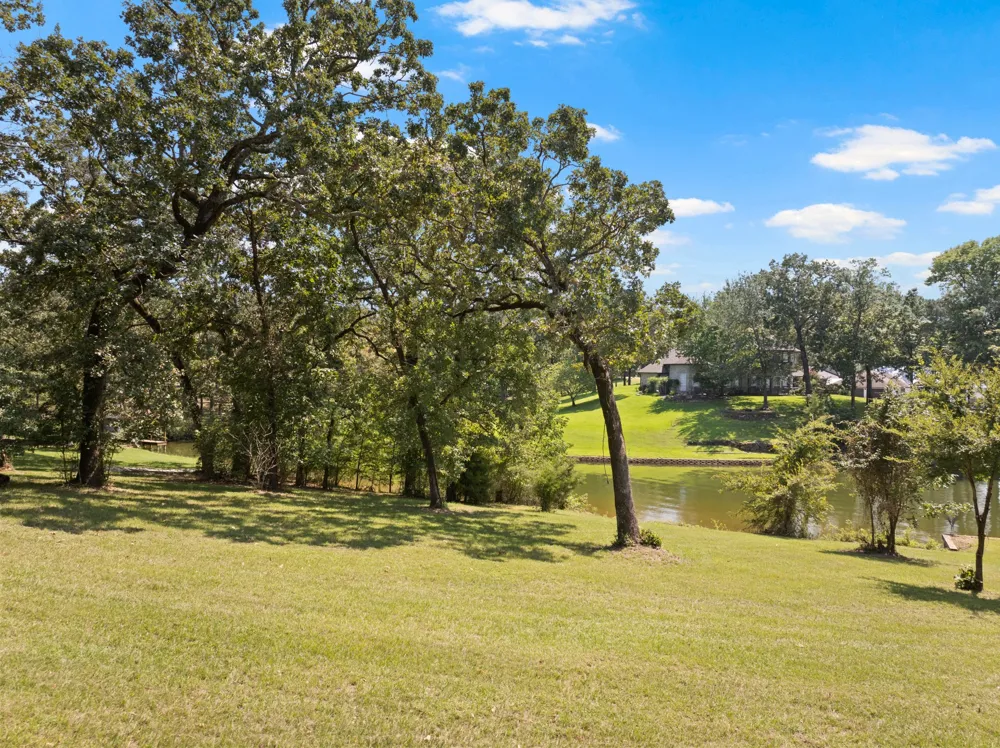 Private Road 52366 Pittsburg, TX 75686