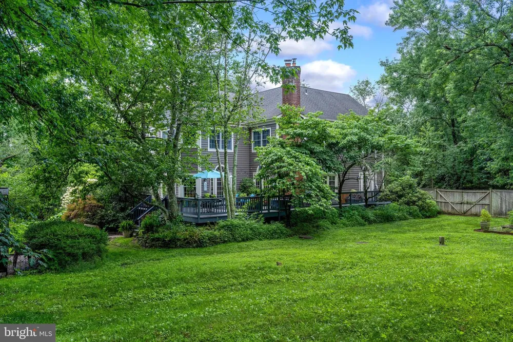 1 MICHAEL WAY Pennington, NJ 08534