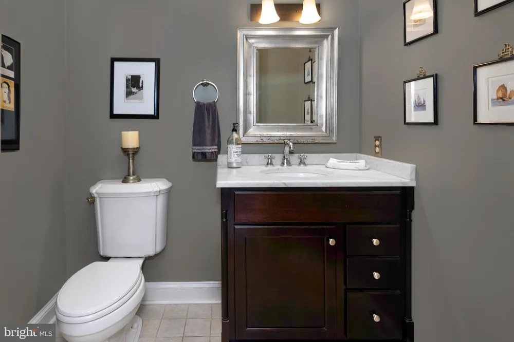 1 MICHAEL WAY Pennington, NJ 08534