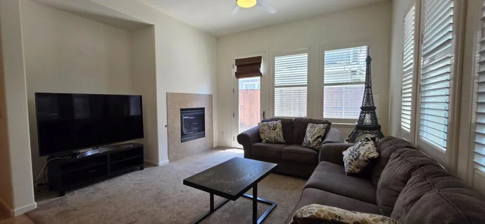 9403 Vintner Circle Patterson, CA 95363