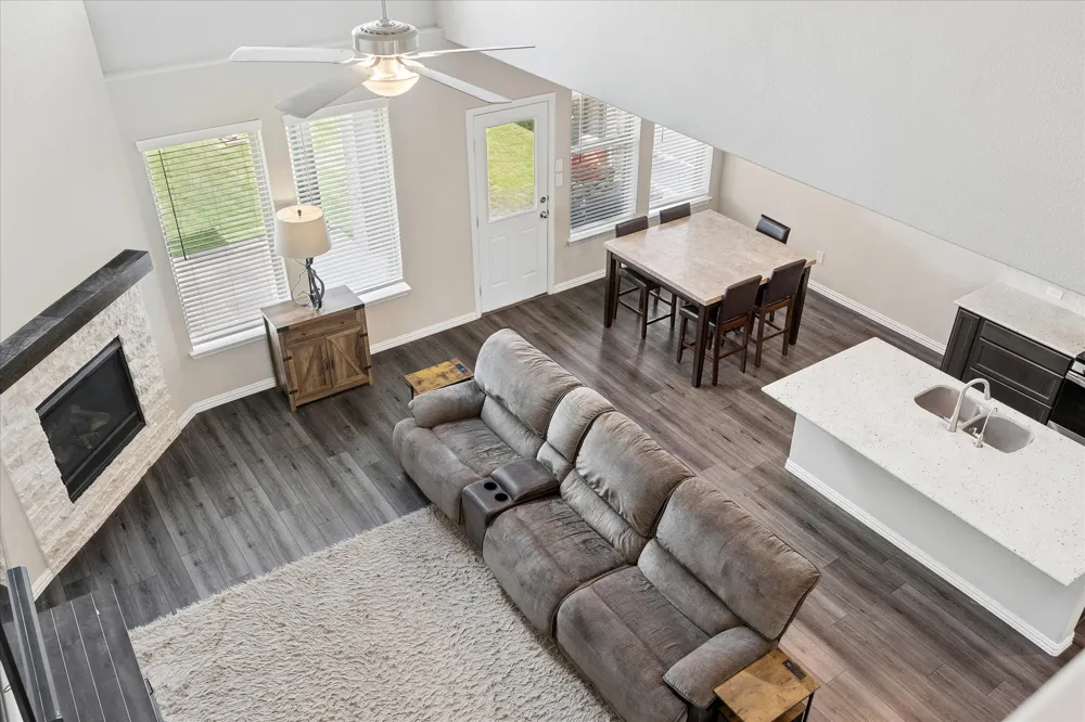 400 Acton Avenue Fort Worth, TX 76131