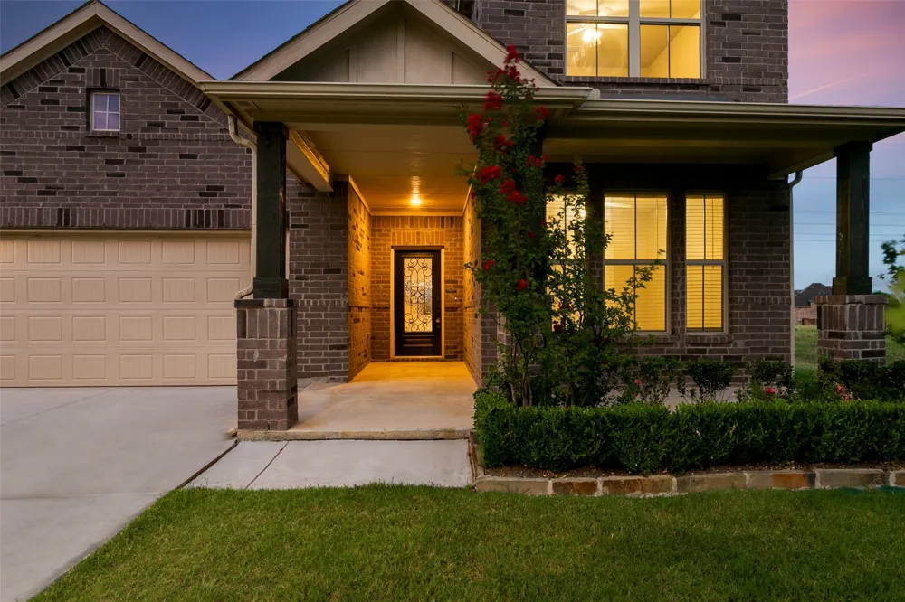 400 Acton Avenue Fort Worth, TX 76131