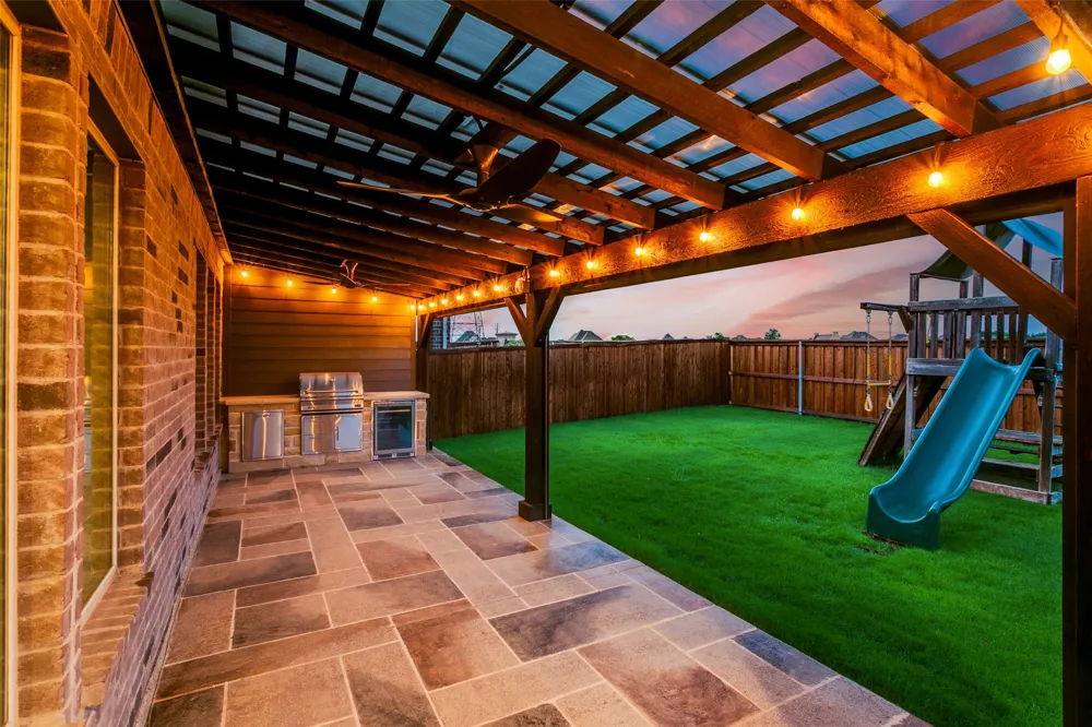400 Acton Avenue Fort Worth, TX 76131