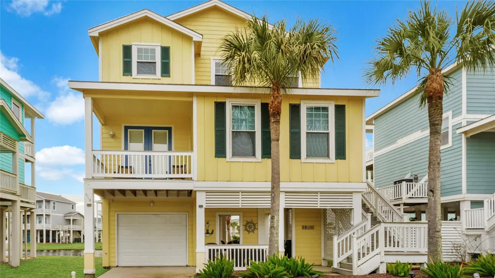 4118 Green Heron Drive Galveston, TX 77554