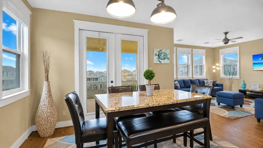 4118 Green Heron Drive Galveston, TX 77554
