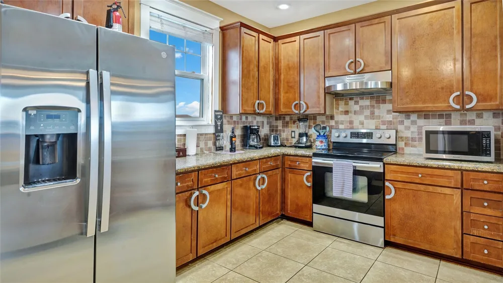 4118 Green Heron Drive Galveston, TX 77554